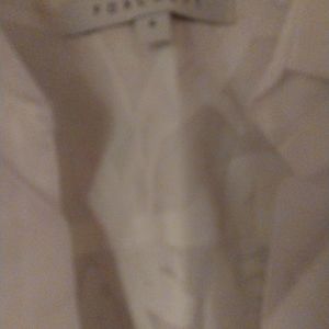 A beautiful say threequator sleeve to show it fox craft white beautiful designed